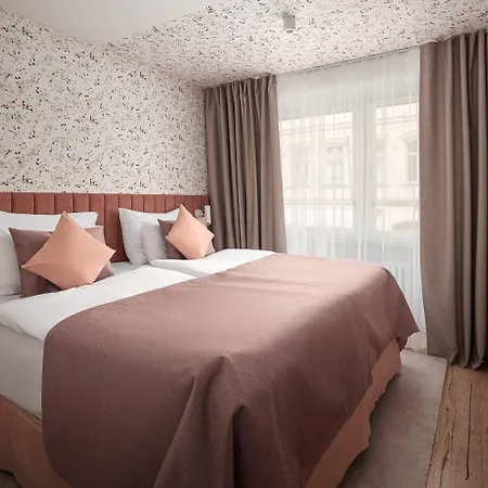 Dlouha Old Town Apartment